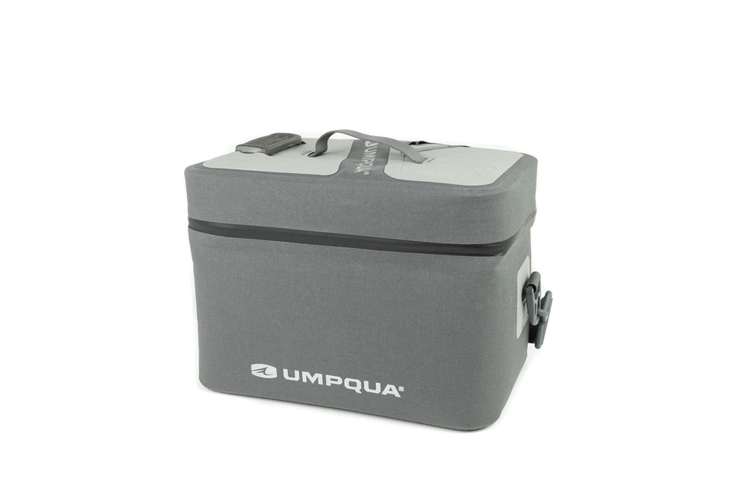 Umpqua ZS2 Waterproof Boat Bag - Medium Packs & Bags 3 Umpqua ZS2 Waterproof Boat Bag - Medium Packs & Bags